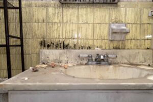 Hillery NW 525 Before 37